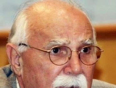 Έφυγε από τη ζωή σε ηλικία 78 ετών ο συγγραφέας και νομικός Μάκης Τρικούκης
